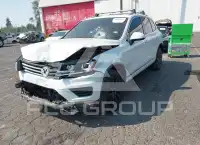 2017 Volkswagen Touareg фото
