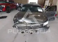 2017 Volkswagen Passat фото