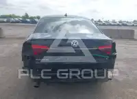 2017 Volkswagen Passat фото