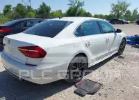 2017 Volkswagen Passat фото