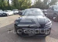 2017 Volkswagen Passat фото
