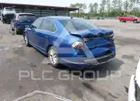 2017 Volkswagen Passat фото