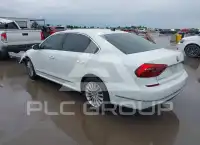 2017 Volkswagen Passat фото