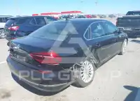 2017 Volkswagen Passat фото