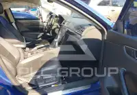 2017 Volkswagen Passat photo