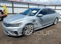 2017 Volkswagen Passat фото