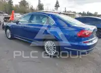 2017 Volkswagen Passat photo