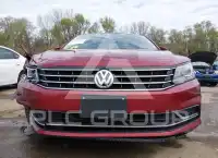 2017 Volkswagen Passat фото