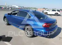 2017 Volkswagen Passat photo