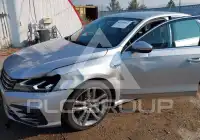 2017 Volkswagen Passat photo