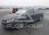 2017 Volkswagen Passat фото