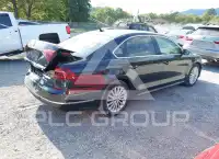 2017 Volkswagen Passat фото