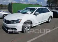 2017 Volkswagen Passat photo