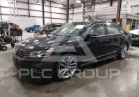 2017 Volkswagen Passat photo