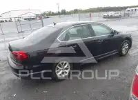2017 Volkswagen Passat фото