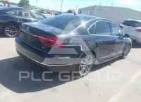 2017 Volkswagen Passat фото