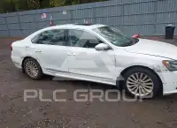 2017 Volkswagen Passat фото