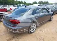 2017 Volkswagen Passat фото