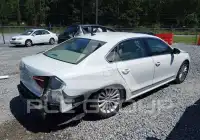 2017 Volkswagen Passat фото