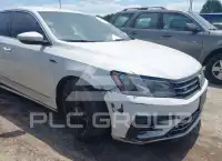 2017 Volkswagen Passat photo