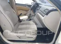 2017 Volkswagen Passat фото