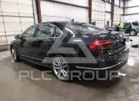 2017 Volkswagen Passat photo