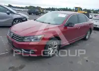 2017 Volkswagen Passat фото