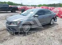 2017 Volkswagen Passat фото