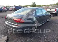 2017 Volkswagen Passat photo