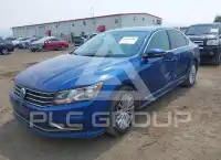 2017 Volkswagen Passat фото