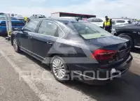 2017 Volkswagen Passat photo