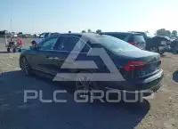 2017 Volkswagen Passat фото