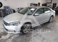 2017 Volkswagen Passat photo