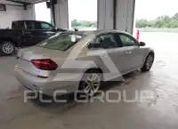 2017 Volkswagen Passat photo