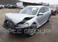 2017 Volkswagen Passat фото