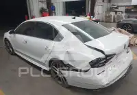 2017 Volkswagen Passat фото