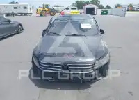 2017 Volkswagen Passat фото