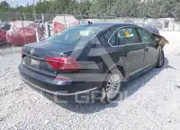 2017 Volkswagen Passat фото