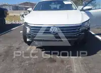 2017 Volkswagen Passat photo