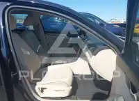 2017 Volkswagen Passat фото