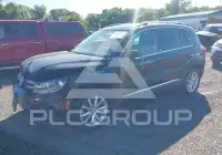 2017 Volkswagen Tiguan фото