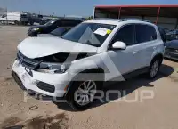 2017 Volkswagen Tiguan photo