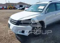 2017 Volkswagen Tiguan фото
