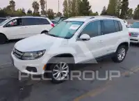 2017 Volkswagen Tiguan фото
