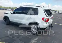 2017 Volkswagen Tiguan photo