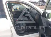 2017 Volkswagen Tiguan фото