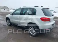 2017 Volkswagen Tiguan фото