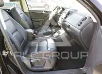 2017 Volkswagen Tiguan photo