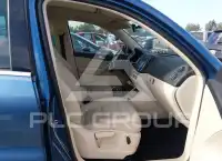 2017 Volkswagen Tiguan photo