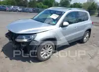 2017 Volkswagen Tiguan фото